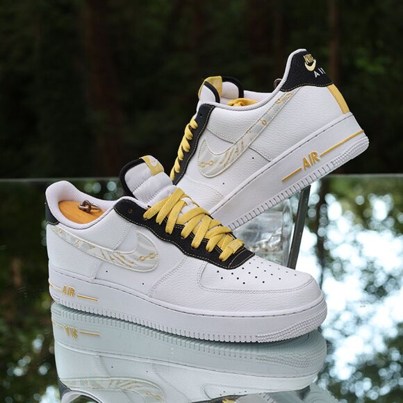 Nike Air Force 1 Low Gold Links Zebra Print - Picture 1 of 15
